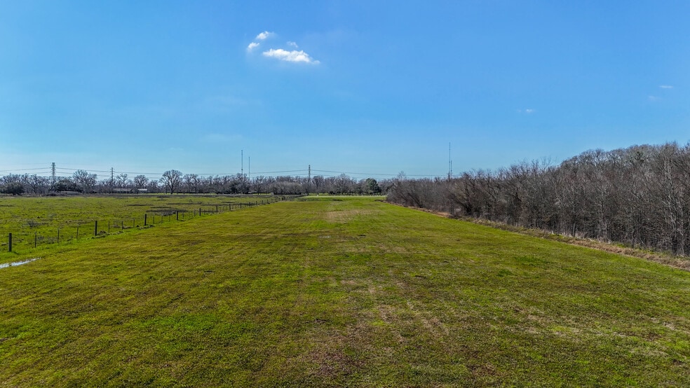 Baker Road, Rosenberg, TX à vendre - Photo du bâtiment - Image 2 de 12