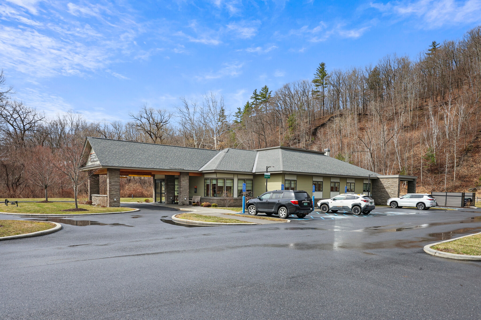 7237 US-7, Pownal, VT for sale Primary Photo- Image 1 of 7