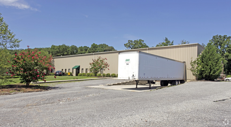 134 Industrial Ct, Cleveland, TN à vendre - Photo principale - Image 1 de 1