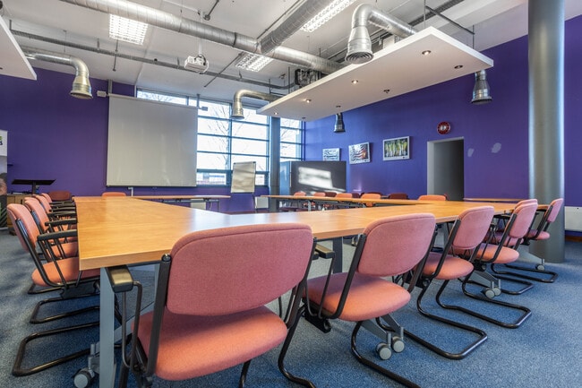 Plus de détails pour Queensway, Gateshead - Bureau à vendre