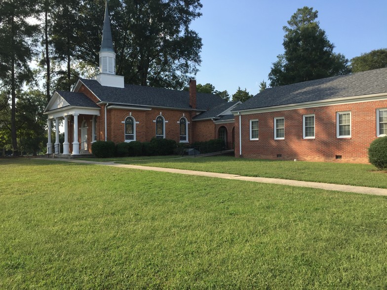 310 W Wall St, Lilesville, NC for sale - Primary Photo - Image 1 of 1