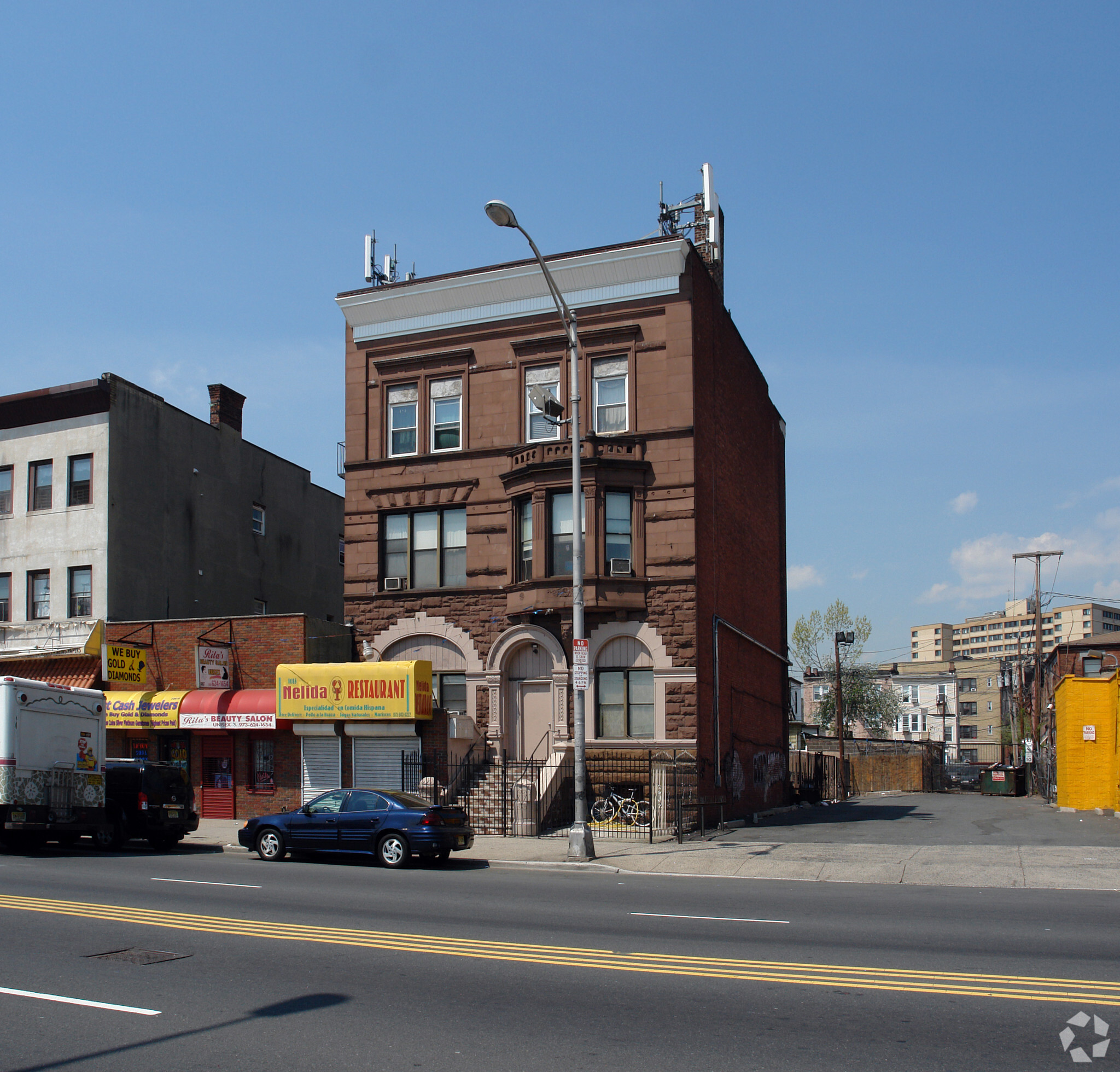 1085 Broad St, Newark, NJ à vendre Photo principale- Image 1 de 1