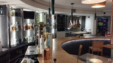 Commerce de détail dans Madrid, Madrid à louer Photo intérieure- Image 1 de 14