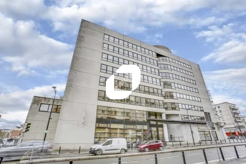 2 Boulevard Vauban, Montigny-le-Bretonneux for lease - Building Photo - Image 2 of 12