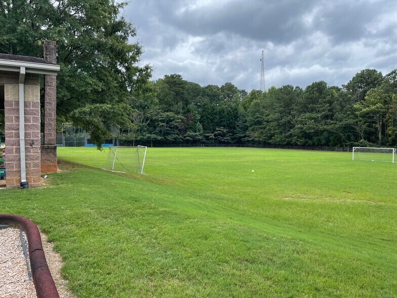 1015 Okelly St SE, Conyers, GA à vendre - Autre - Image 2 de 2