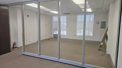 120 N Federal Hwy, Lake Worth, FL for lease Interior Photo- Image 2 of 3