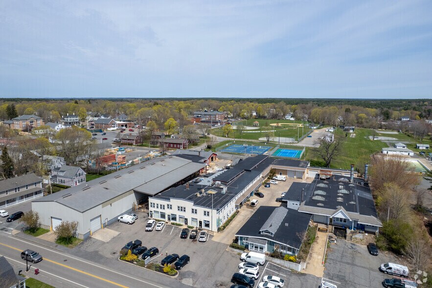 25 Wareham St, Middleboro, MA à louer - Aérien - Image 2 de 33