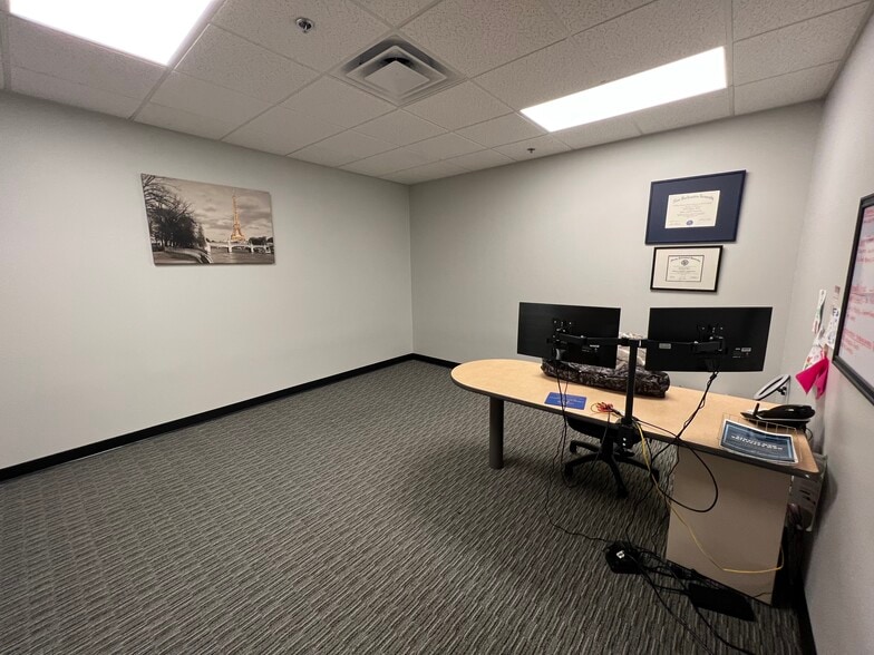 2440 Old Milton Pky, Alpharetta, GA à louer - Photo intérieure - Image 3 de 8