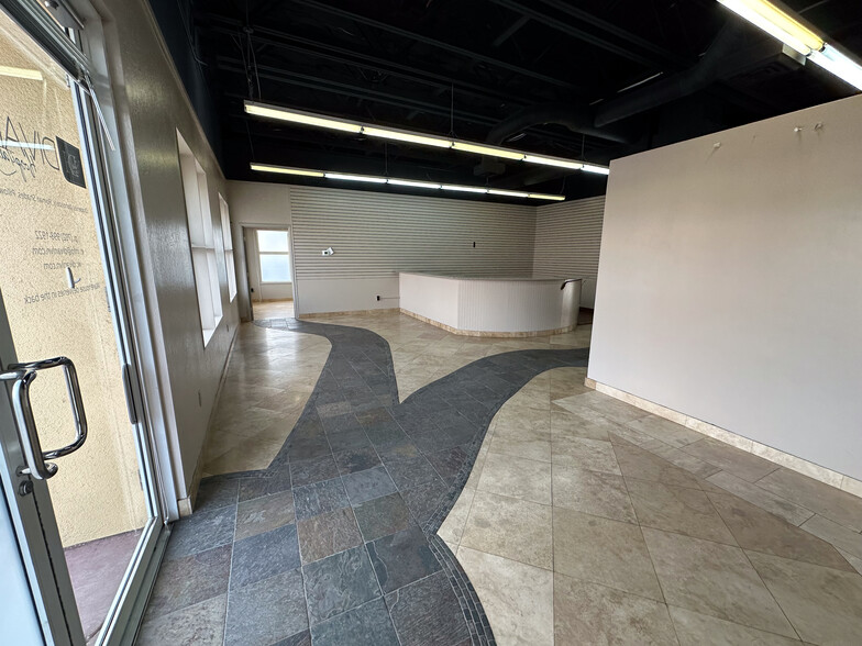 770-780 Smithridge Dr, Reno, NV for lease - Building Photo - Image 3 of 10