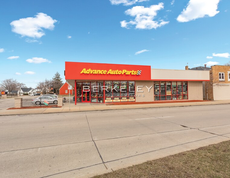 4934 W Fond Du Lac Ave, Milwaukee, WI à louer - Photo du bâtiment - Image 2 de 10