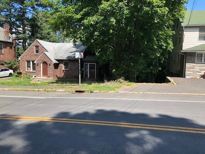 755 Route 9W, Valley Cottage, NY for sale - Building Photo - Image 2 of 5