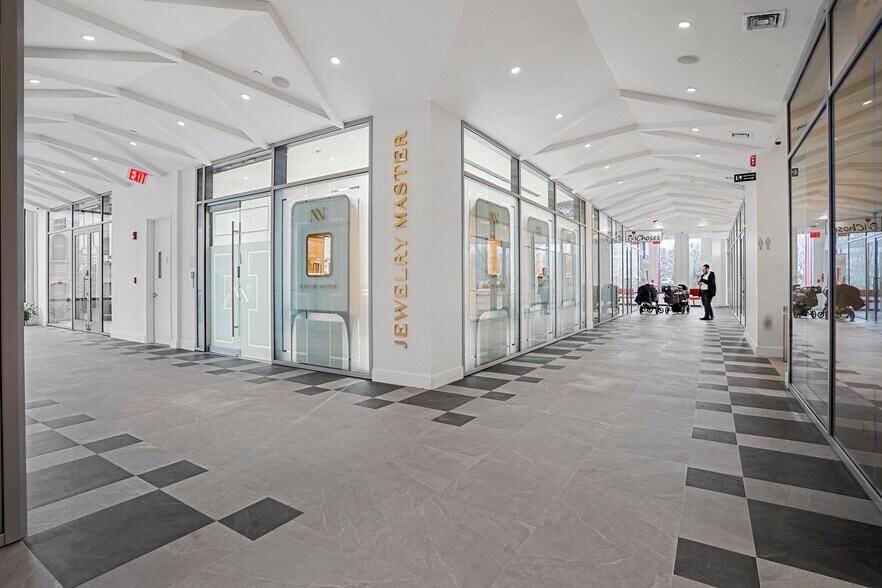 347 Flushing Ave, Brooklyn, NY à louer - Photo intérieure - Image 3 de 102