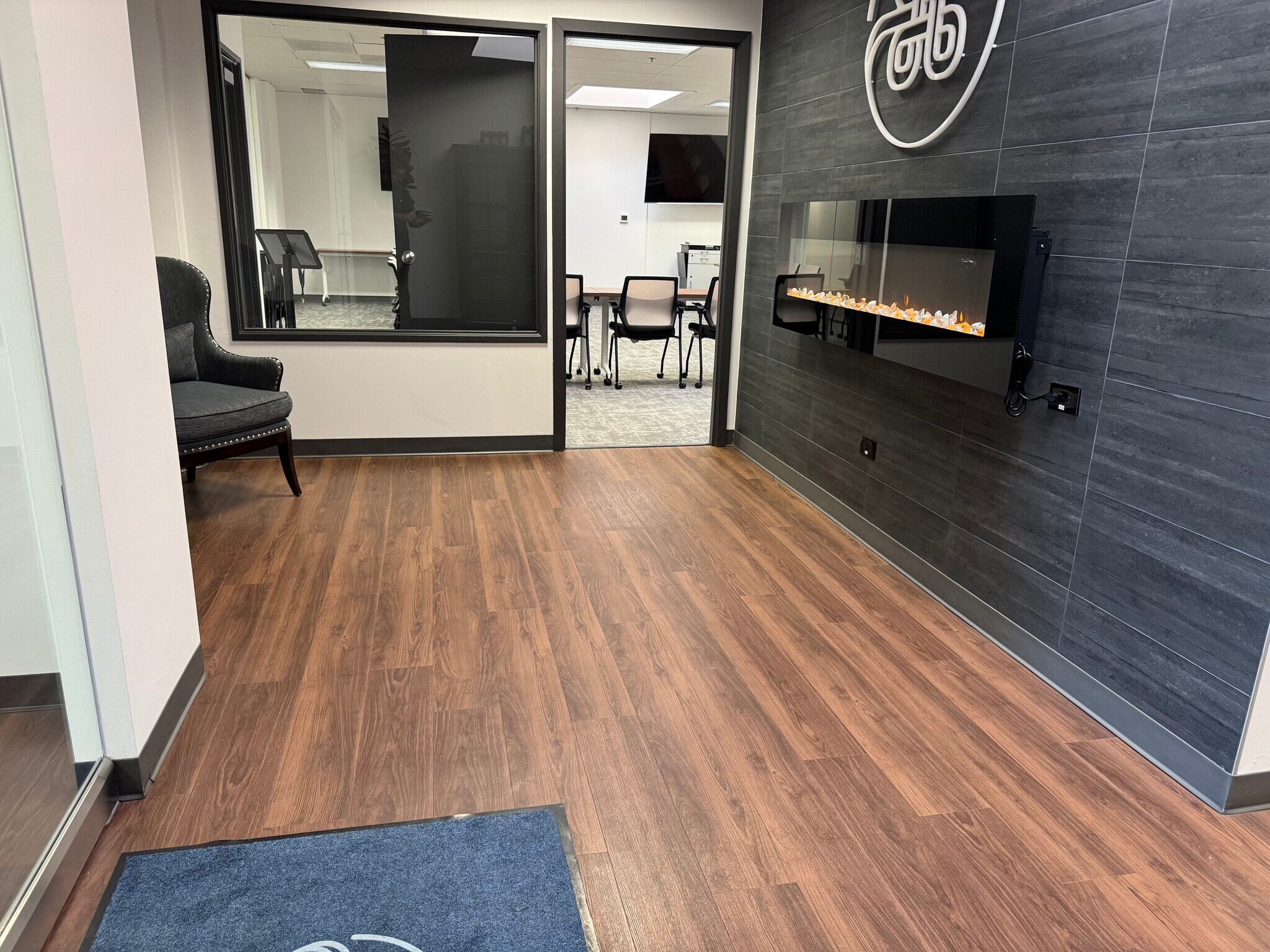 7939 E Arapahoe Rd, Greenwood Village, CO à louer Photo intérieure- Image 1 de 8