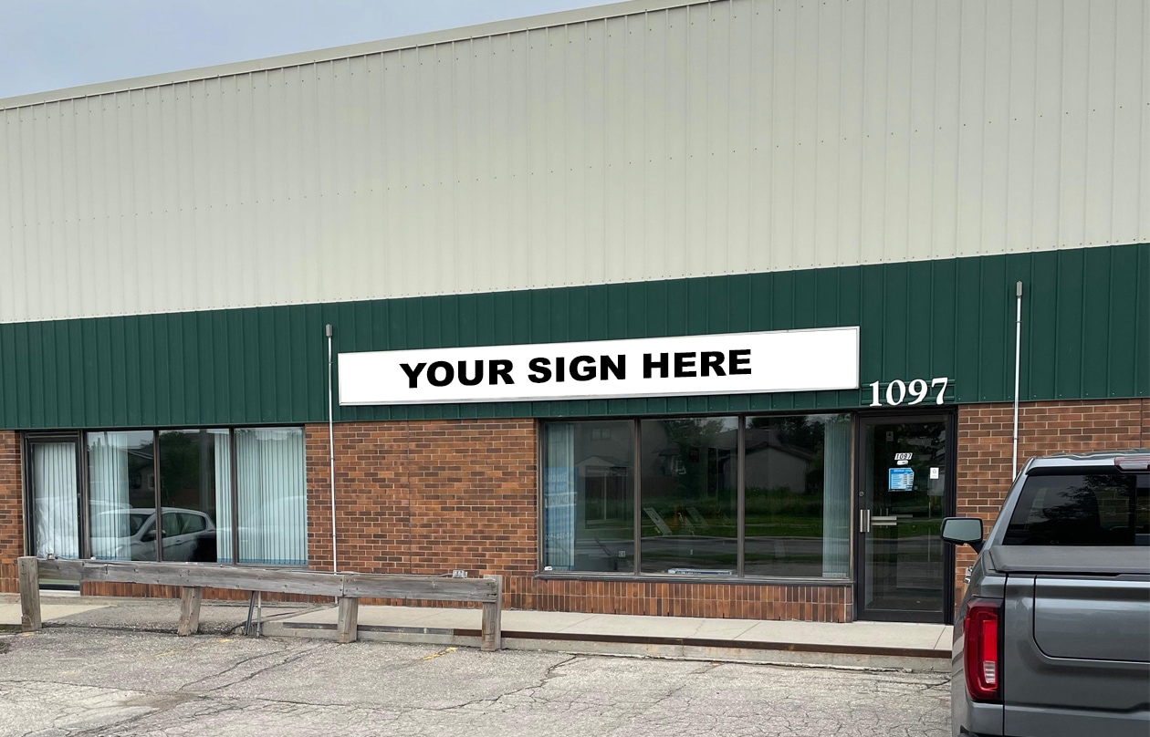 1087 Keewatin St, Winnipeg, MB for lease Primary Photo- Image 1 of 8