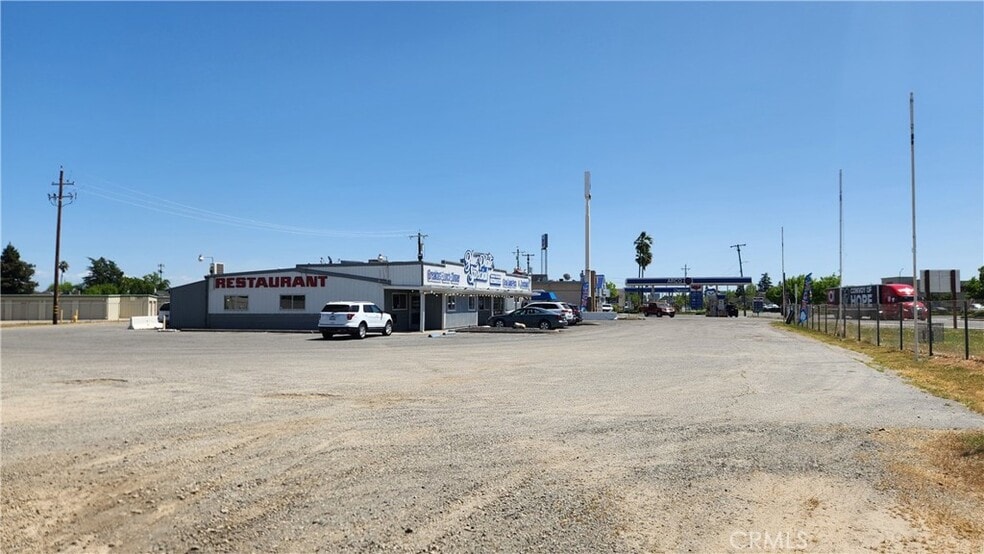 900 Newville Rd, Orland, CA à vendre - Photo du bâtiment - Image 2 de 8