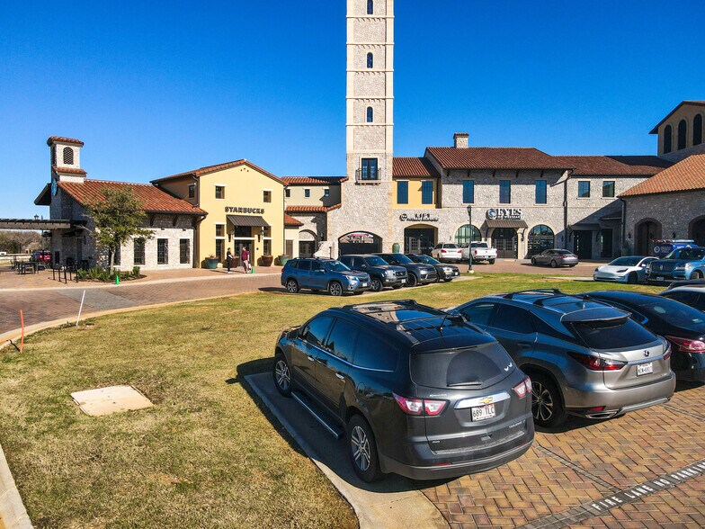 72 Andorra Dr, Westlake, TX à louer - Photo du bâtiment - Image 3 de 5