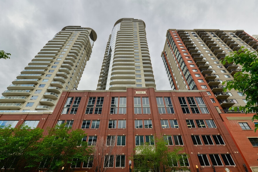 10154 104 St NW, Edmonton, AB for sale - Building Photo - Image 2 of 7