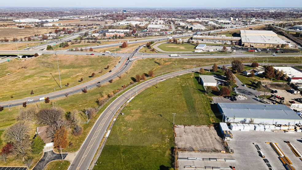 19675 W 151st Ter, Olathe, KS à vendre - Photo du bâtiment - Image 3 de 12