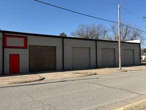 2010-2021 Exchange Ave, Oklahoma City, OK for lease Interior Photo- Image 1 of 1