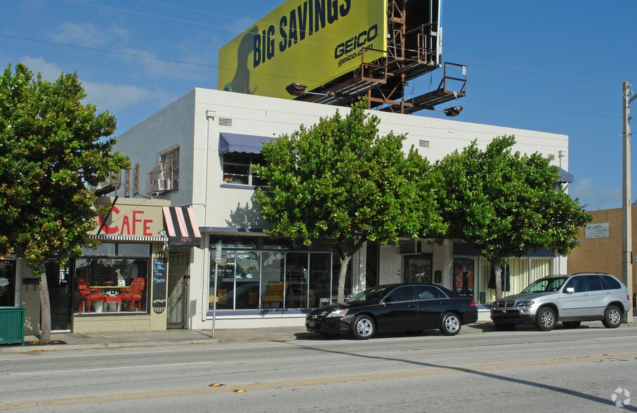 3621-3623 S Dixie Hwy, West Palm Beach, FL for lease - Building Photo - Image 2 of 8