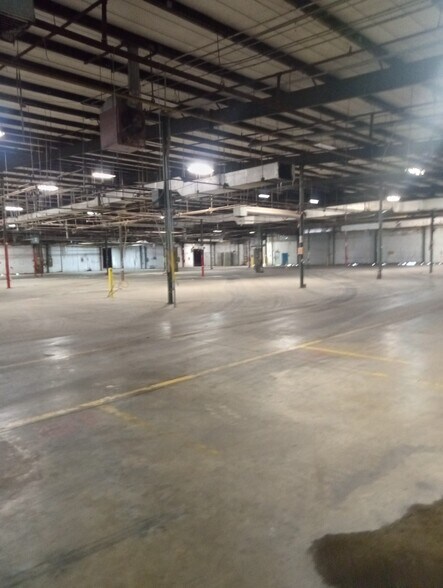 450 W Polk St, Bartow, FL à louer - Photo intérieure - Image 2 de 3