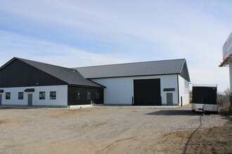 61 W 465 N, Blackfoot, ID for lease Interior Photo- Image 1 of 21