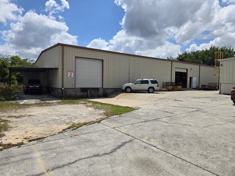 13518 Granville Ave, Clermont, FL à louer - Photo du bâtiment - Image 3 de 3