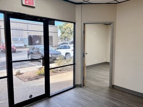 459-599 Spencer Ln, San Antonio, TX for lease Interior Photo- Image 2 of 11