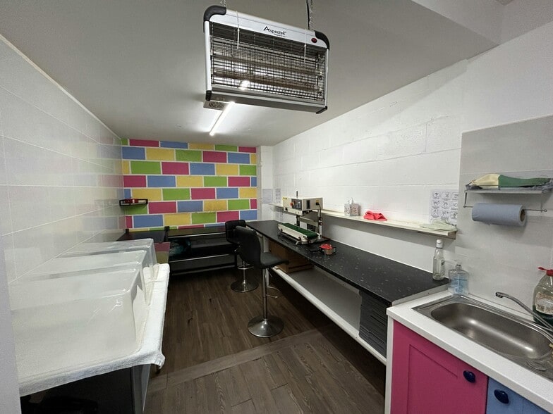 Seymour St, Bootle for lease - Building Photo - Image 3 of 9