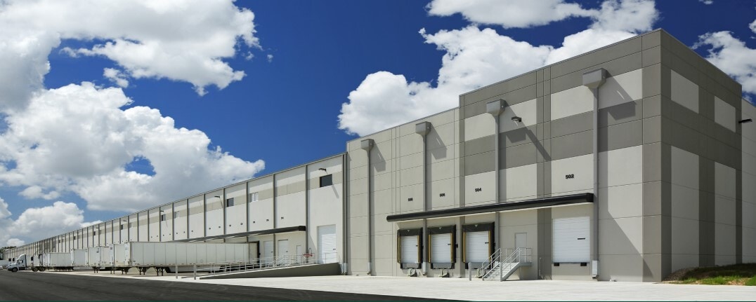 000 N. Old Laurens Rd, Gray Court, SC à louer Photo principale- Image 1 de 3