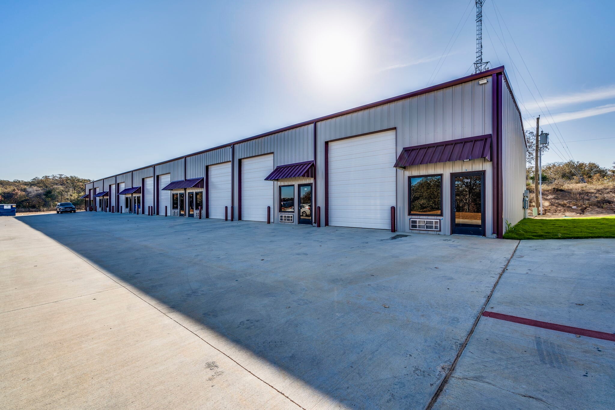 6029 Conveyor Dr, Cleburne, TX for lease Primary Photo- Image 1 of 5