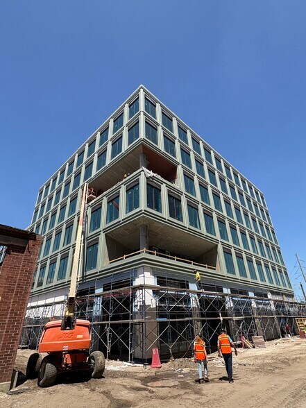 1301 E 4th Ave, Tampa, FL à louer - Photo du bâtiment - Image 3 de 20