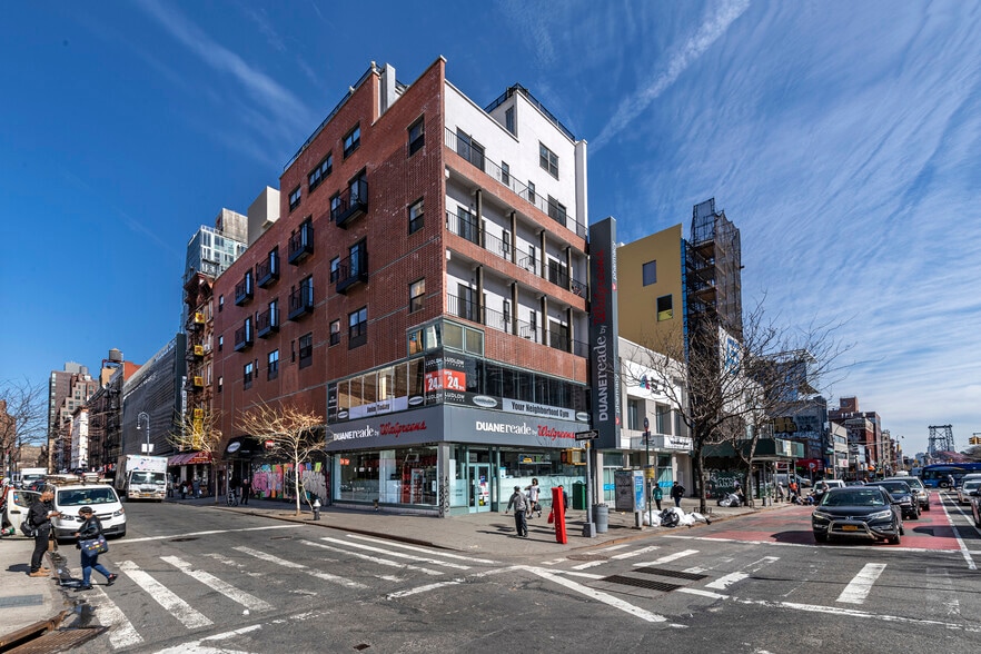 100 Delancey St, New York, NY for lease - Building Photo - Image 2 of 10