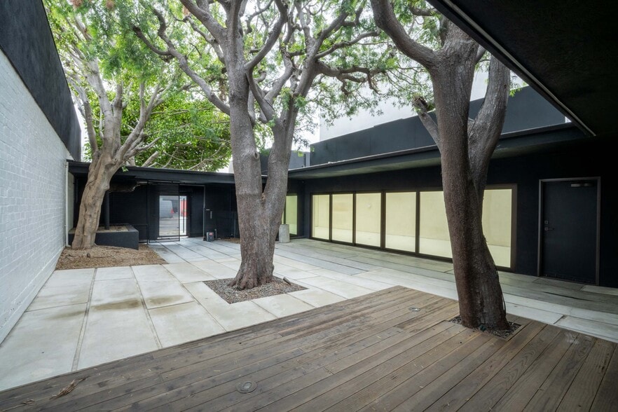 8271 Beverly Blvd, Los Angeles, CA for lease - Other - Image 2 of 12