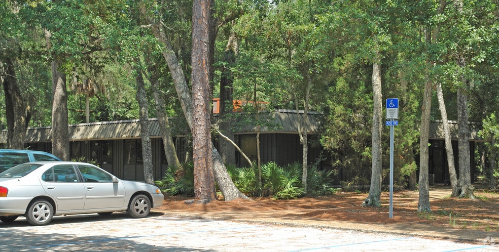 1435 Julia St, Fernandina Beach, FL for sale - Building Photo - Image 2 of 13