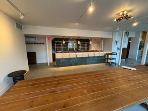 639 Lorimer St, Brooklyn, NY for lease Interior Photo- Image 2 of 10