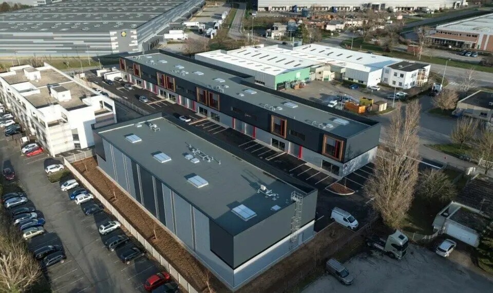 Flex dans Saint-Quentin-Fallavier à louer - Aérien - Image 2 de 6