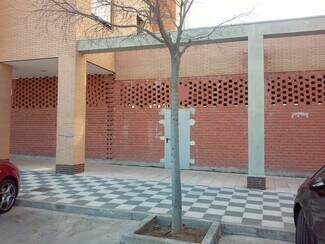 Plus de détails pour Commerce de détail à louer