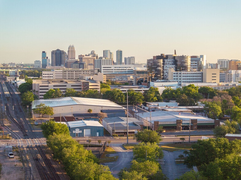 119 W Kaley St, Orlando, FL à vendre - Photo du bâtiment - Image 2 de 15