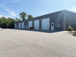 Plus de détails pour 5475 Dove Dr, New Port Richey, FL - Industriel à louer