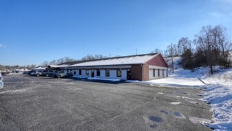 2560 Maysville Pike, Zanesville OH - Services immobiliers commerciaux