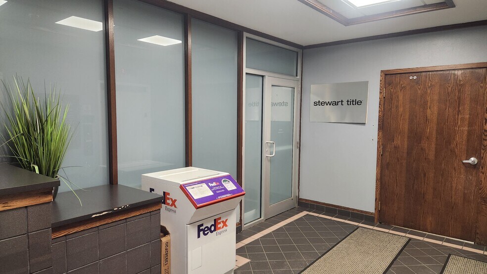 333 E Onondaga St, Syracuse, NY for lease - Lobby - Image 2 of 13