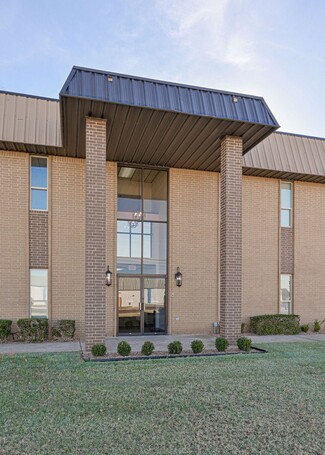 More details for Stabilized Office Park – Office for Sale, Bethany, OK