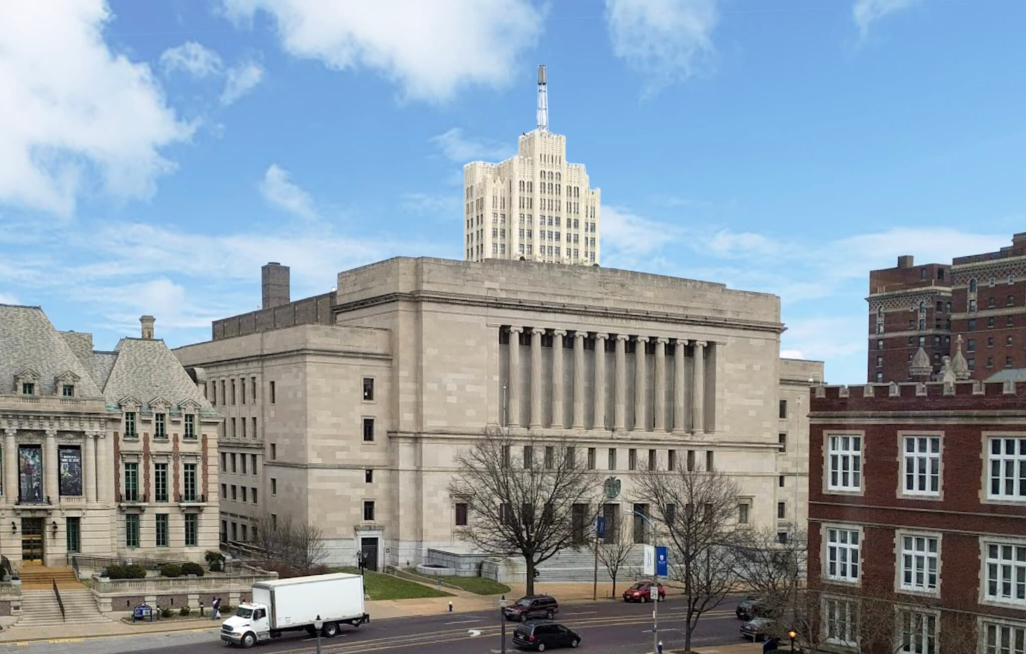 3633 Lindell Blvd, Saint Louis, MO for sale Primary Photo- Image 1 of 10