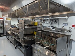 250 N Red Cliffs Dr, Saint George, UT à louer Photo intérieure- Image 2 de 6