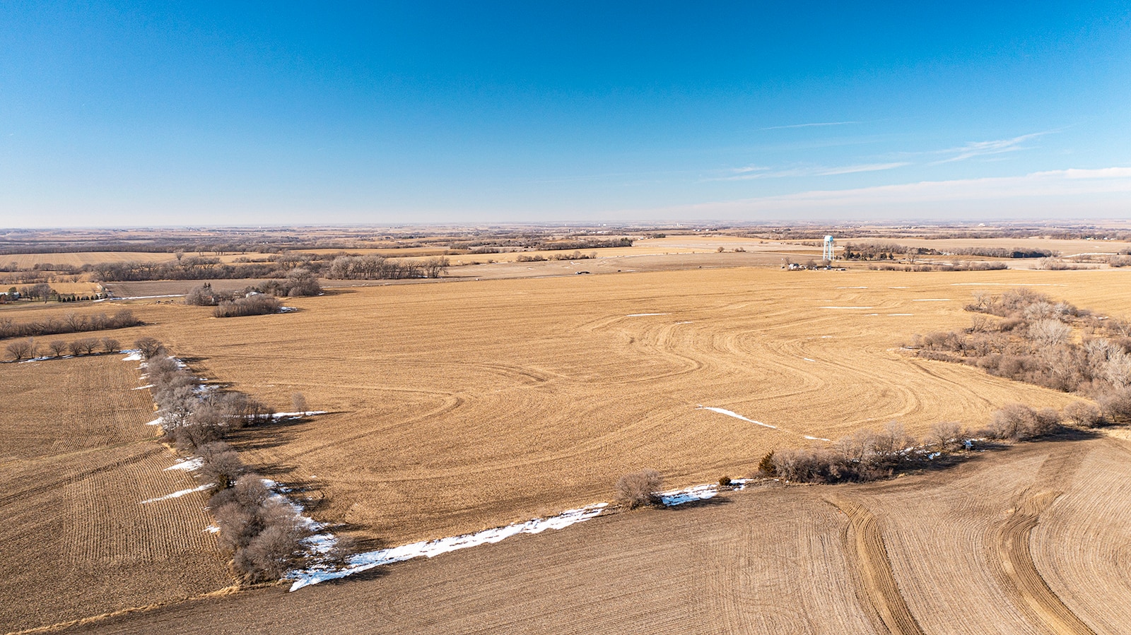 Hwy 63, Eagle, NE à vendre Photo principale- Image 1 de 37