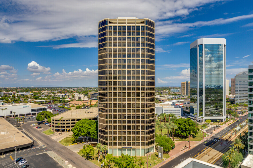 3200 N Central Ave, Phoenix, AZ for lease - Building Photo - Image 2 of 18