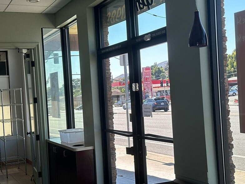 2383-2389 Fletcher Pky, El Cajon, CA for lease - Building Photo - Image 3 of 14