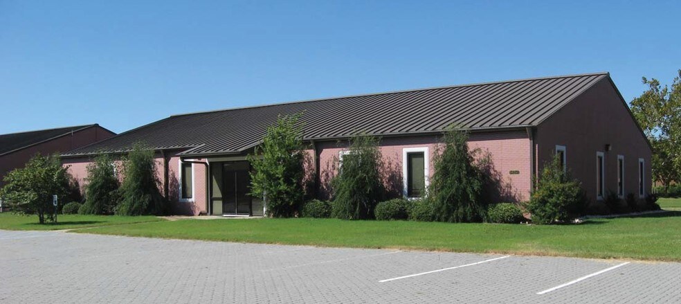 355 Fenwick Rd, Fort Monroe, VA à louer - Photo principale - Image 1 de 3