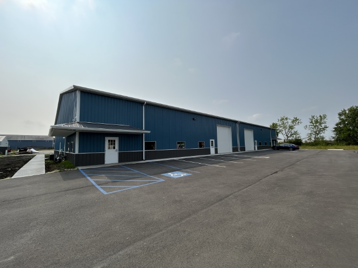 1680-1690 E Porter St, Crown Point, IN for lease - Building Photo - Image 2 of 10